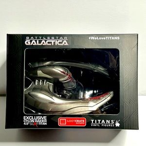 Loot Crate Titans Battlestar Galactica Cylon Raider 4.5” ScarTitan